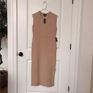 EXPRESS Tan Sleeveless Dress